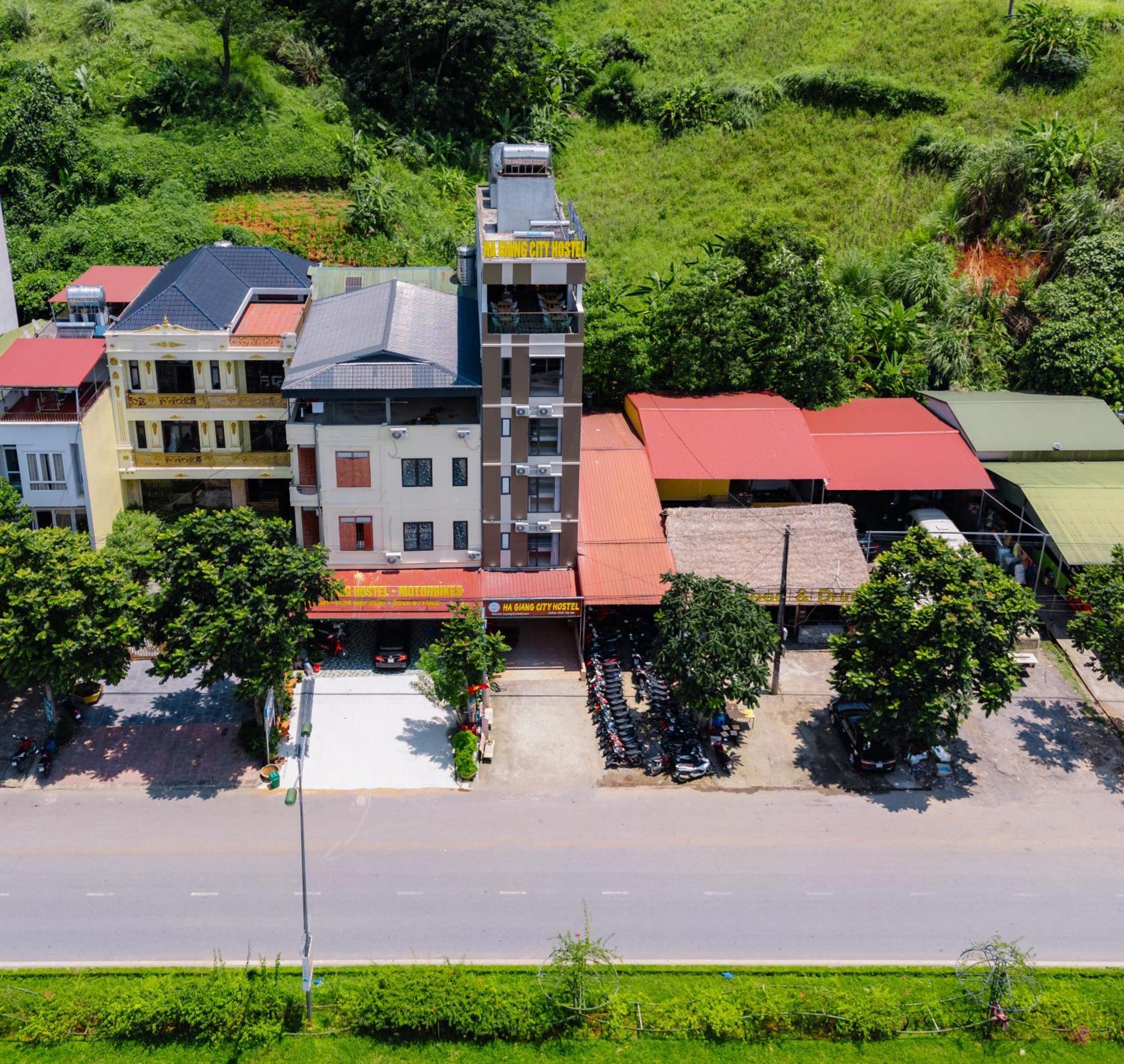 Ha Giang City Hostel Exterior photo